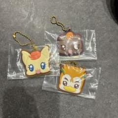 プリキュア　キーホルダー　一番くじのサムネイル