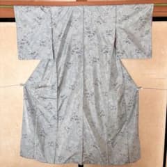 本場大島紬 特・横双絣 正絹 中古 ライトグレー 笹 水色 白大島 【mm49