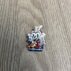 ディズニーワールドピンバッジのサムネイル