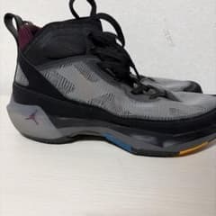 NIKE AIR JORDAN 37のサムネイル