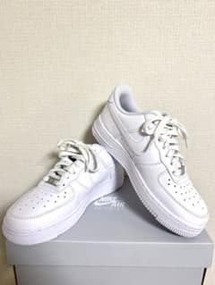 NIKE エアフォース1  レディース24㎝のサムネイル