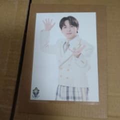 エビライ 吉田仁人 生写真のサムネイル