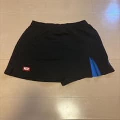 卓球用ショートスカート 黒と青のサムネイル