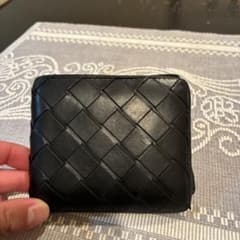 BOTTEGA VENETA イントレチャート 二つ折り財布 ブラックのサムネイル