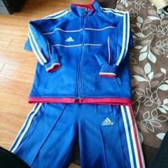 値下げします！adidas130・上下★のサムネイル