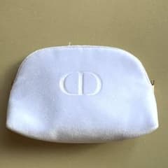 Dior ポーチ ホワイト ベロア素材のサムネイル