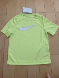 NIKE Dri-FIT キッズ Tシャツ 130値下げしました　7/24までのサムネイル