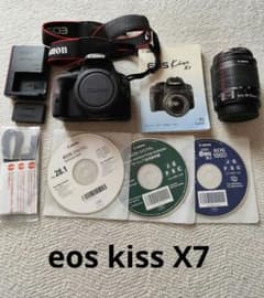 Canon EOS Kiss X7 本体と18-55mmレンズ、その他付属品のサムネイル