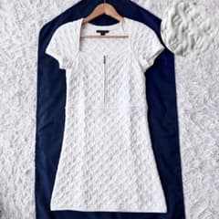 美品 ルイヴィトン モノグラム ワンピース エンボス加工 アイボリー XS