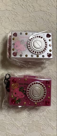 サンリオ　シークレット　ギャルキティ　ギャル盛りMAX カメラ風ケースのサムネイル