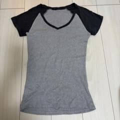 Brandy Melville Tシャツのサムネイル