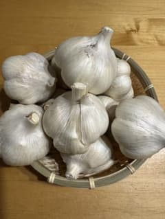 令和8年度 青森県産 にんにく 福地ホワイト六片 2L 2kg - メルカリ