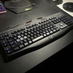 Logicool ロジクール g105 ゲーミングキーボードのサムネイル