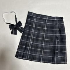 なんちゃって制服 スカート リボン 黒チェックのサムネイル