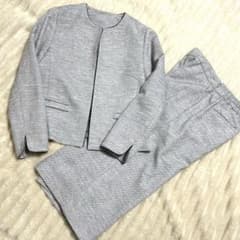 即日発送❣️メルカリ市SALE⭐️piccin ツイード風 パンツスーツ ノーカラー