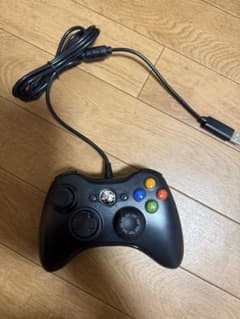 USB 有線ゲームコントローラー — USBのサムネイル