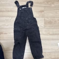 ZARA KIDSキッズ デニムオーバーオール ブラックのサムネイル