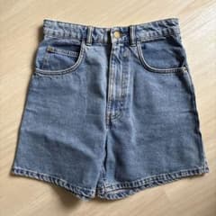 ZARA Denimwear デニムショートパンツのサムネイル