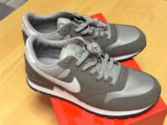 NIKE ZOOM EPIC LUXE 定価￥3万弱 85年製EPICのヒモ付のサムネイル