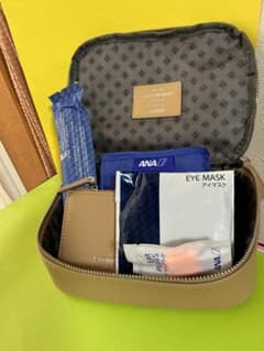 Ettinger 旅行用化粧品セット ベージュANAファーストクラスアミニテイ ANA 全日空 ファーストクラス アメニティポーチ ETTINGER ベージュ