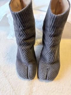 Maison Margiela 足袋ブーツ コーデュロイのサムネイル