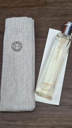 Hermes エルメッセンス オー ド パルファム ムスク パリダ15ml 新品のサムネイル