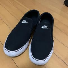 ナイキ　スリッポンのサムネイル