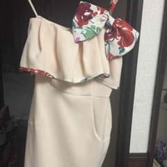 今日限定値下げ！Lily brownリボンドレスのサムネイル