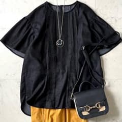 極美品♪23区 デニムライクシャンブレーピンタックブラウス 38 黒 半袖 極美品♪23区 デニムライクシャンブレーピンタックブラウス 38 黒 半袖