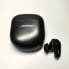 充電ケース+右耳　Bose QuietComfort Ultra Earbudsのサムネイル