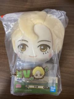 BTS 一番くじ　Vセット　ぬいぐるみ　メンバーチャームのサムネイル