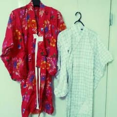 120㌢ コムサイズ❪白❫&ノンブランド❪赤❫  ２枚セット 赤へこ帯付きのサムネイル