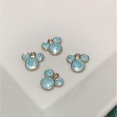クマ チャーム  水色のサムネイル