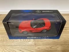 AUTOart Dodge VIPER SRT-10 1/18 レッドのサムネイル