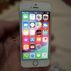 Thumbnail of Apple iPhone 5s 32GB ゴールド 本体