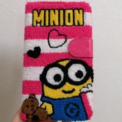 ミニオンズ　さがら刺繍入りスマホケースのサムネイル