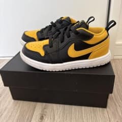 NIKE Jordan 1 Low ALT 15cmのサムネイル