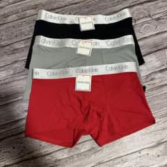 未着用カルバンクライン Sサイズ　ボクサーパンツ 3枚セットのサムネイル