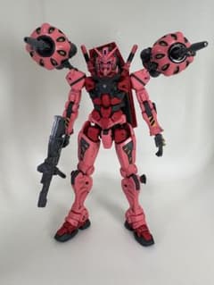 HG 赤いガンダム　完成品のサムネイル