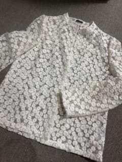 美品 23AW LUDLOW ラドロー croquant フラワーエンブロイダリー レースブラウス 23-LD23A-BL001-014-011 サイズ1 アイボリー レディース 古着 中古 USED LUDLOW（ラドロー） 美品 23AW LUDLOW croquant フラワーエンブロイ