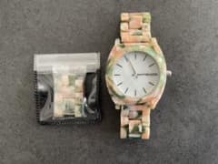 Nixon 腕時計　べっ甲　ピンク　グリーンのサムネイル