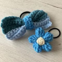 ハンドメイド ベビーキッズ ニットヘアゴム リボン＆ぷっくりフラワー 2点セットのサムネイル