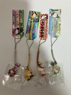 ご当地キティ根付 - メルカリ