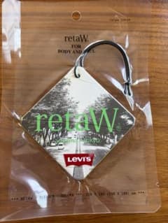 retaW Levi