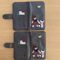ファミリア手帳型カバーのサムネイル