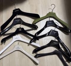 ハイブランド 衣類ハンガー まとめ売り 14本セット ハイブランド 衣類ハンガー まとめ売り 14本セット - メルカリ
