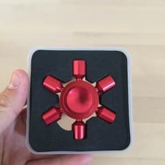 赤色 6本足ハンドスピナー hand spinnerのサムネイル