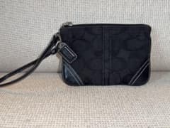 COACH シグネチャー リストレット ポーチ ブラックのサムネイル