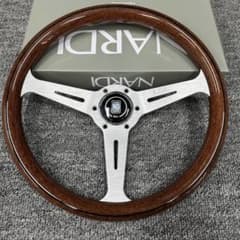 ナルディ風 ステアリング 14インチ 350mm ウッド調 シルバーq ナルディ風 ステアリング 14インチ 350mm ウッド調 シルバーqv - メルカリ