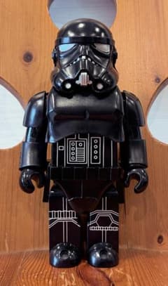 メディコムトイ SHADOW STORMTROOPER KUBRICK400% - メルカリ